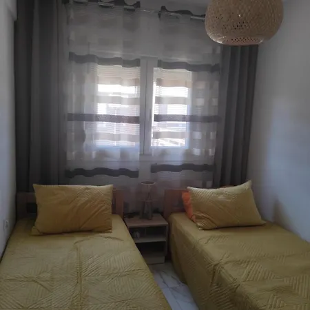 Nautica Vanilla Deluxe Maisonette 3